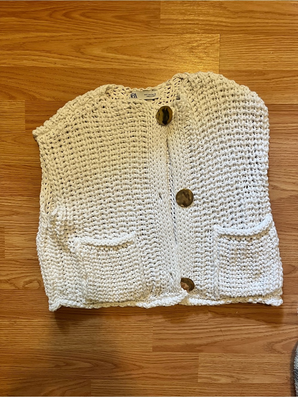ZARA-Chunky Knit Cream Button-Front Women's Sweater Vest